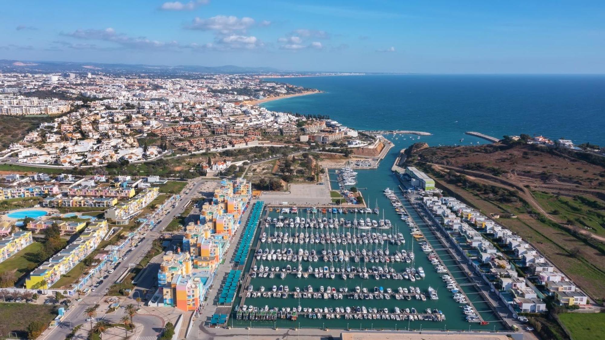 Bnb Homes Ocean View Apartment With Relax Terrace, 2 Swimming Pools & Tennis Court 阿尔布费拉 外观 照片